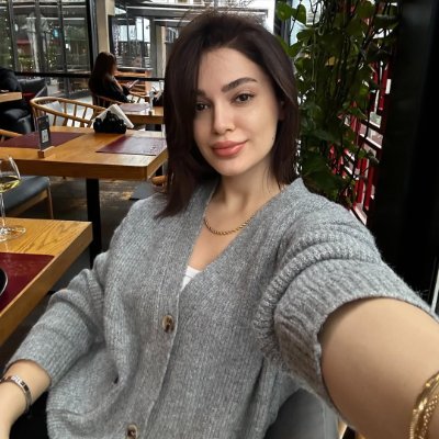 EmelyM2886's profile picture. 🇺🇸 Businesswoman🚫PORN 🚫DM's
#AmericaFirst
#Patriotic