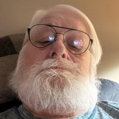 Authur_05's profile picture. God over everything ❤️🙏