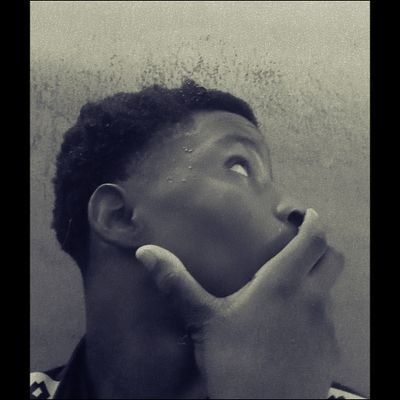 zeemoney456's profile picture. am gentle