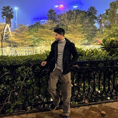 bae_zuban's profile picture. thoda dard hua par chalta hai

sde @nykaa