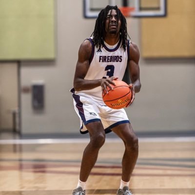 troyyyy___'s profile picture. God first 🙏🏾 6’7 sophomore, guard/wing kirtland community college. 7’0 wingspan