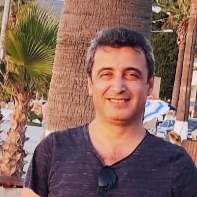 MahmutHanpolat's profile picture. 'Arayış' yazarı, aşk ve hakikat yolculuğuna talip...
Seni, senle, sende yaşamaktan başka yoktur dileğim.