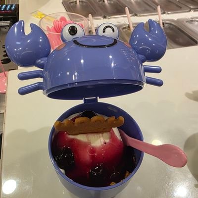 postl0ve's profile picture. pty