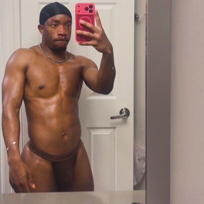 DqDquan's profile picture. masculine bodybuilder princess 👑. ig: @_d_quan📸