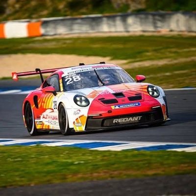 v_t94120's profile picture. 