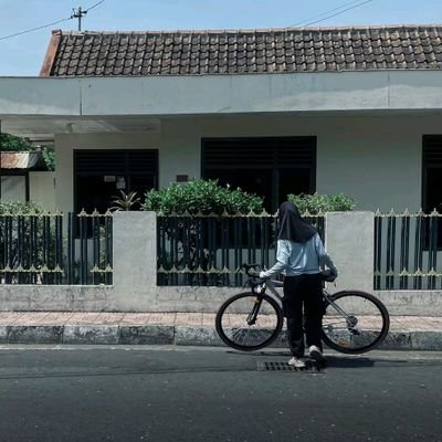 s4tvreleiz_'s profile picture. she/her  ──★ ˙🧷 ̟ !!𖥻 ࣪ ִֶָ 🐚🍥
Ⓜ️ore of my lil word ⛳️👀🚌