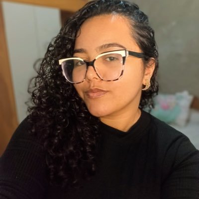 Mikellesl's profile picture. tentando não morrer(ainda)