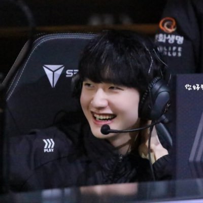 wangpymckm's profile picture. hle // t1 // keria // peanut // viper // doran