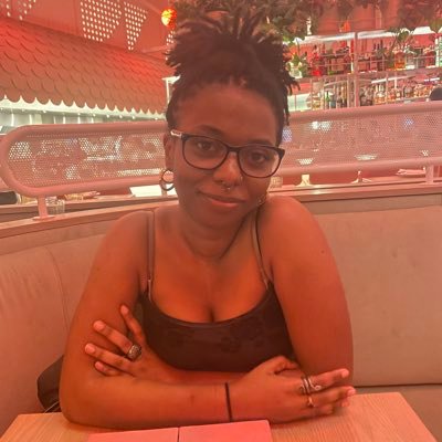 thatcyberles's profile picture. 🇵🇸 she/her | 24 | video game obsessed femme | mdnf/dni بتول ㅤꨄ︎