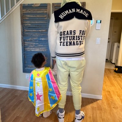 YorkSimsJr's profile picture. Proud Father | Former Hooper @ucambb 🏀 | Visionary | Supply Chain, Blockchain, & Fintech |