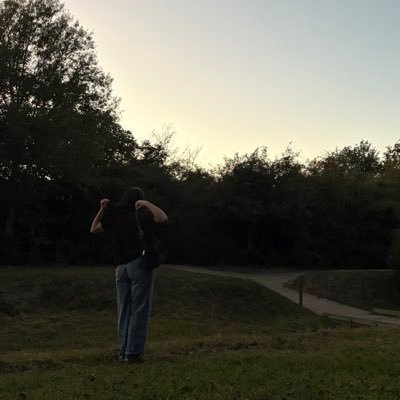 womaninagony's profile picture. 20