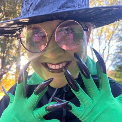 whodatholly9's profile picture. SAINTS⚜️ and REBS❤️💙! A cross between Proverbs 31 🙏🏼 and Cash Money Records🤑!! Alvin Kamara: “I come into every year thinking we’re going to be the shit.”