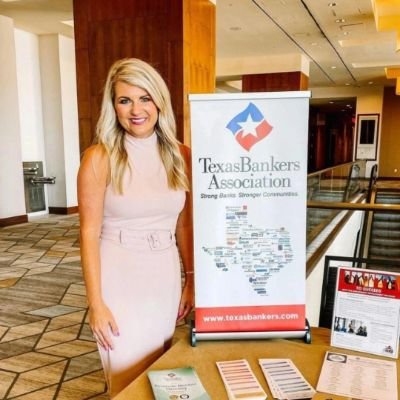 LauraSmith37251's profile picture. 