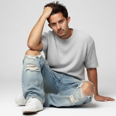 MarcoAUrueta's profile picture. Ve ahora mi película #ElLlantoDelAlcatraz 
https://t.co/RhH4yujd1z
Acuario ♒
Padre de Kito y Chano 🐕🦮