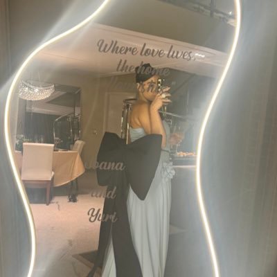 zogaibi's profile picture. bonita, alcoólatra, deprimida e R1 de CM