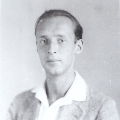 ZynAddict5's profile picture. Literary Critic / Essayist • MA in English Literature • White Identitarian • America First • Christ is King