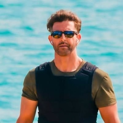 Hrithikdbest's profile picture. FAN ACCOUNT dedicated to Hrithik Roshan❣️✌ Die-Hard Fan of HRITHIK ROSHAN. follow @iHrithik 😍

* I often tweet about Cricket 🏏*🇮🇳
