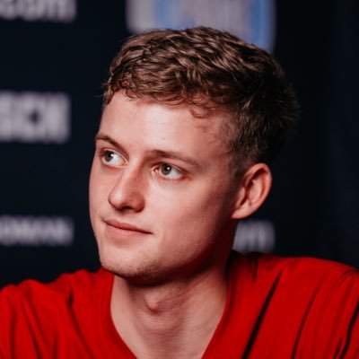 fredpdbeck's profile picture. I do interviews 🎙Fred Talks Fighting | 100k on YouTube