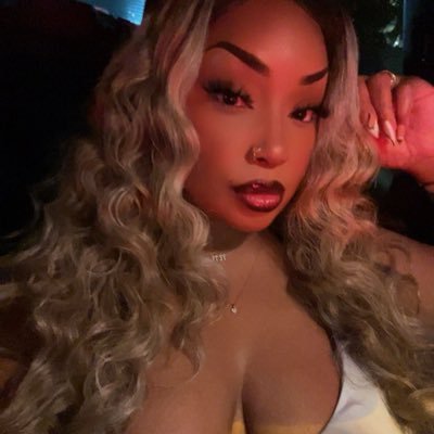 IAmQweenTee's profile picture. I Am Her | 💎 | Beyoncé is my cousin.