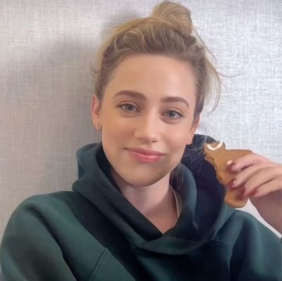 DalotJulie78452's profile picture. 