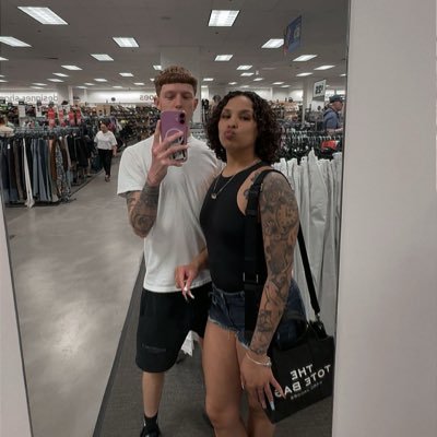 TwittnnXO's profile picture. 23 | Comp Cod | Psalm 23:4