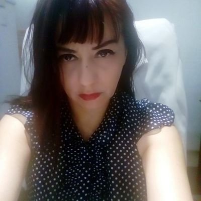 marycielovilla's profile picture. Tonto el que cree que el pueblo es tonto... 
Bloqueo fachos👊🏻
Llegamos todas.. 
#ClaudiaPresidenta❤