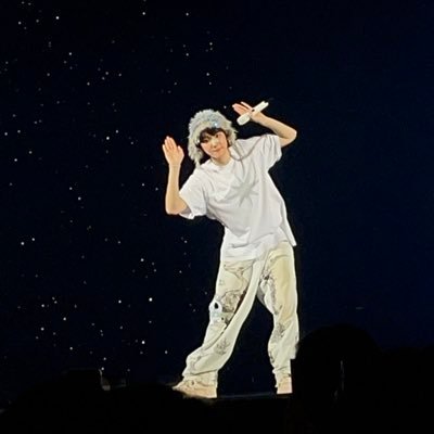 myon920506's profile picture. we are one （@nikconikconi__ の避難用です） 戻れない可能性出てきて暴れそう 推しに　狂ったオタク。