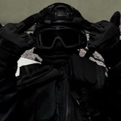 Satur209's profile picture. Human with sense of humor