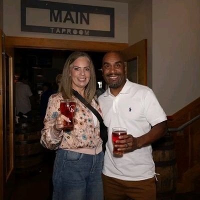 LuisNavarro320's profile picture. 