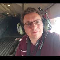 Bruno_Aviation's profile picture. Passionné d'aviation militaire, journaleux et Youteubé. Faut être sérieux, mais pas se prendre la tête !