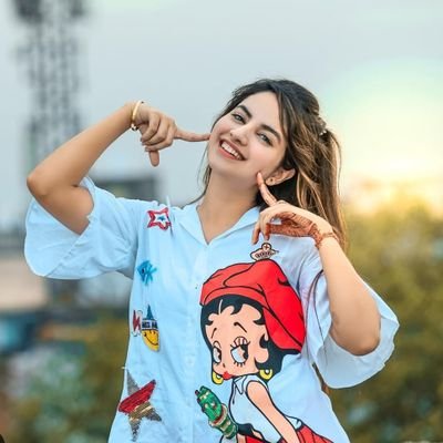 Unseenpriyanka5's profile picture. FOLLOW BACK😍💯😍💯😍💯😍💯😍💯 FOLLOW BACK😍💯😍💯😍💯😍💯😍💯