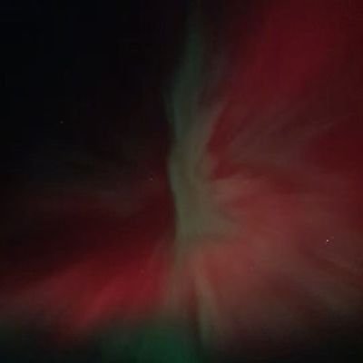 Swaggyapple67's profile picture. ✧He/Him | 15 | Lola Young Forever✧