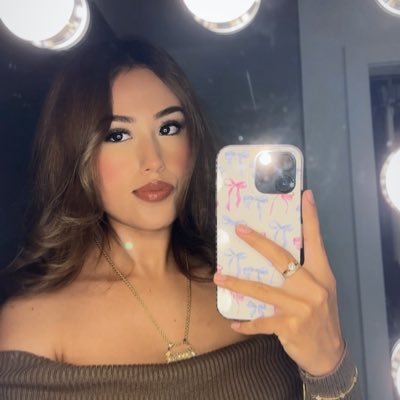 jennifer17018's profile picture. 