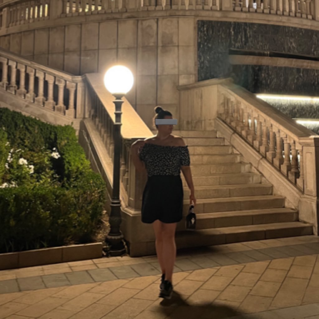 lionandsun70's profile picture. اکانتای ۲۰۱۶ و ۲۰۱۸ به گا رفت، همین دیگه. جاوید شاه 👑