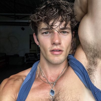 bro4shot's profile picture. 💦