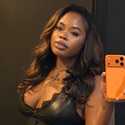 SoftGhetto__'s profile picture. Unfriendly Black Hottie🇭🇹♒️