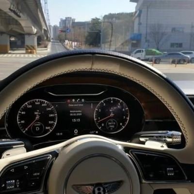 gamjun362852's profile picture. 日本人の友人や日本語の先生を救います！ 私は韓国人です。

일본어 공부중 입니다. 2026년에 일본갈친구구해요. 
성인이면 비행기값은내줌(대신 일본어 소통 잘하는사람만 구해요ㅠ)