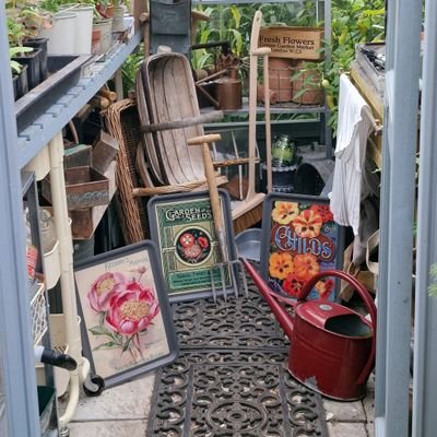 darrenlakin2's profile picture. gardener, husband, father, grandfather, friend, maker, recycler, upcycler, creater & lover of all things vintage garden.
Dreams of a walled garden someday...