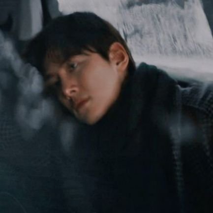 inkmemoir's profile picture. 