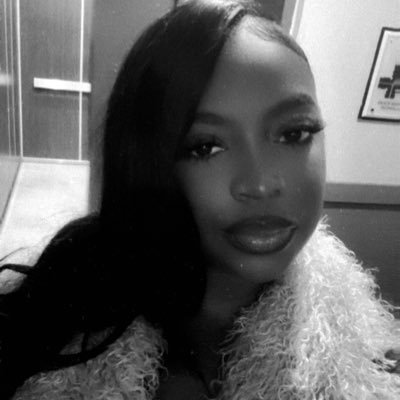 therealalliyahb's profile picture. 