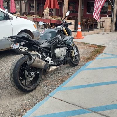 BryanPr37353875's profile picture. No link in my bio. Starting fresh, someplace new..