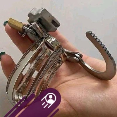 KyzerPc's profile picture. I’m strict and professional classic mistress .are you curious or shy 😘🙈