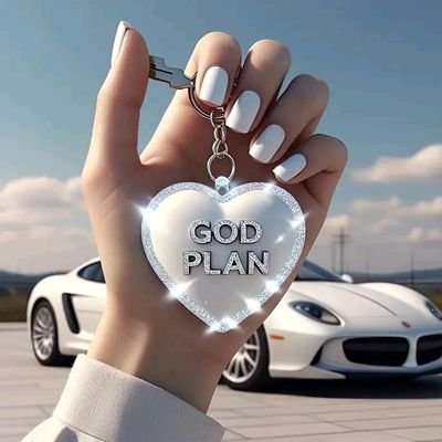 Blessup_smiley's profile picture. A girl with big  God and good wisdom 💪💪