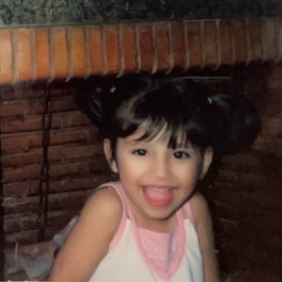 tiastired's profile picture. 