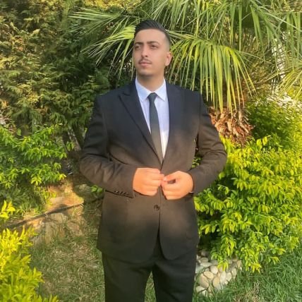 Ahmad1Samra1's profile picture. Software Developer 👨🏻‍💻                               
Programming not only Coding .... Programming is Thinking 🧠