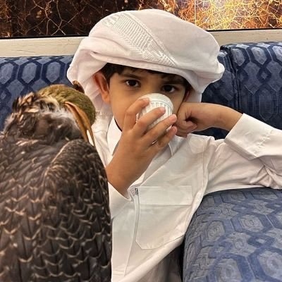 f_vii0's profile picture. سلواه في الشِعر ،