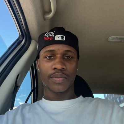 s_sibomvu's profile picture. IG: https://t.co/X2IC2mUAaZ