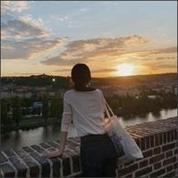 Emwumoob945502's profile picture. 