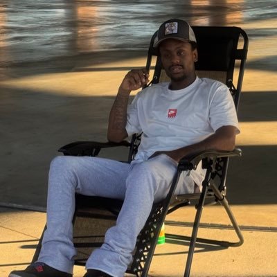 LLTLLB's profile picture. 