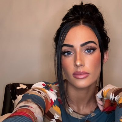 KumiNarikawa's profile picture. America First 🇺🇸